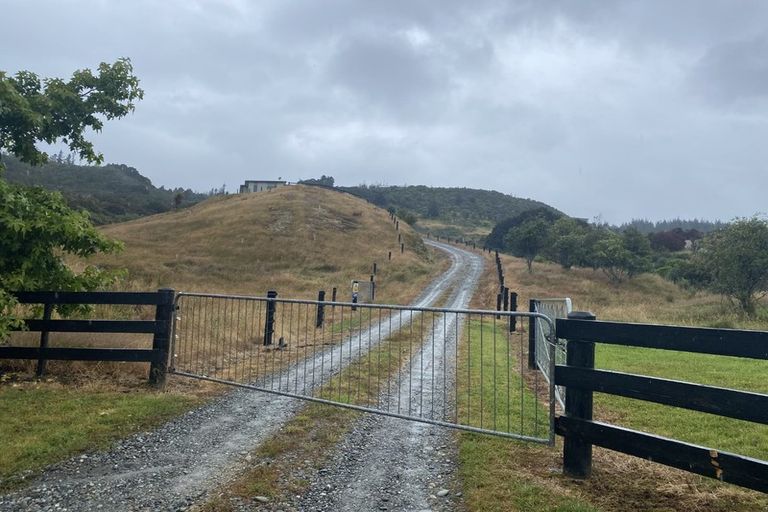 Photo of property in 2 Little Paddock, Blue Spur, Hokitika, 7882