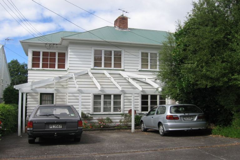 Photo of property in 3/2c Valley Road, Mount Eden, Auckland, 1024