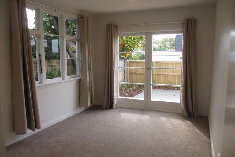 Photo of property in 14 Cox Street, Merivale, Christchurch, 8014