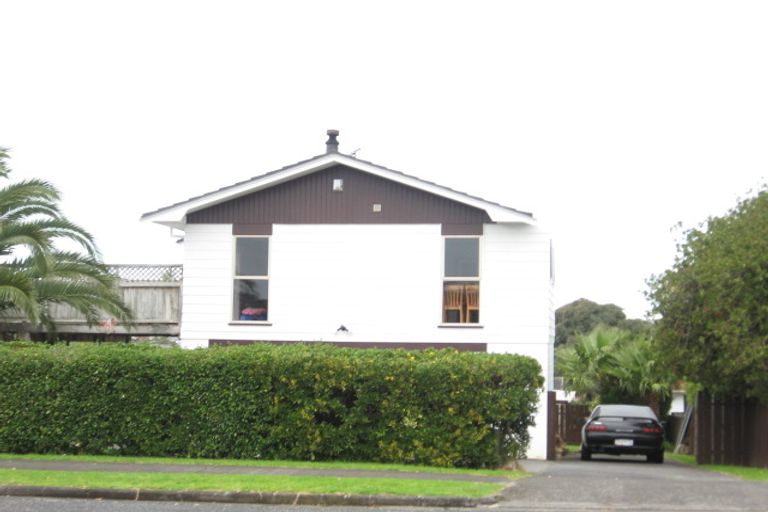 Photo of property in 140 Pigeon Mountain Road, Half Moon Bay, Auckland, 2012