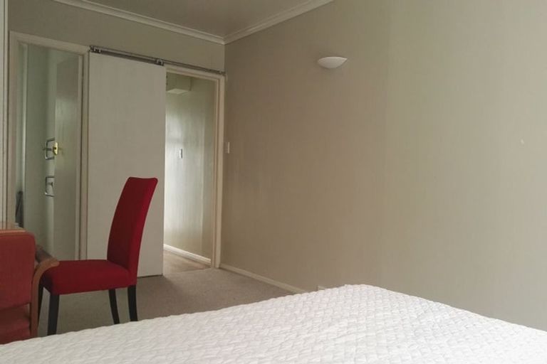 Photo of property in Avon Apartments, 5/313 The Terrace, Te Aro, Wellington, 6011
