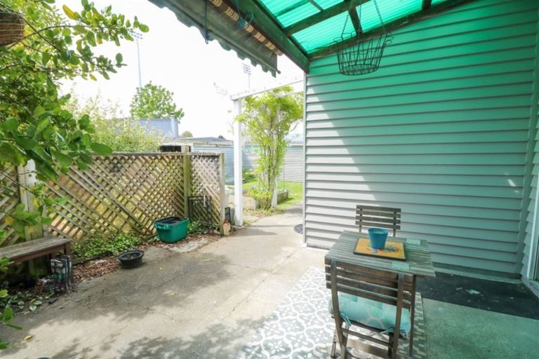 Photo of property in 53 Raymond Street, West End, Timaru, 7910