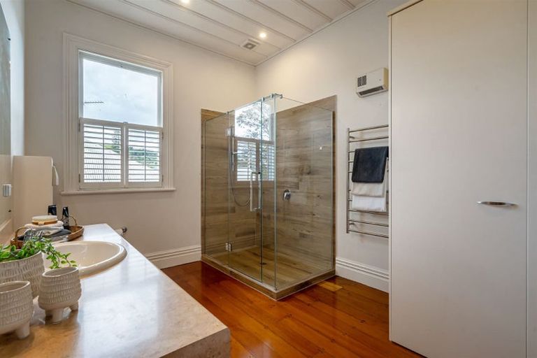 Photo of property in 7 Tainui Road, Devonport, Auckland, 0624