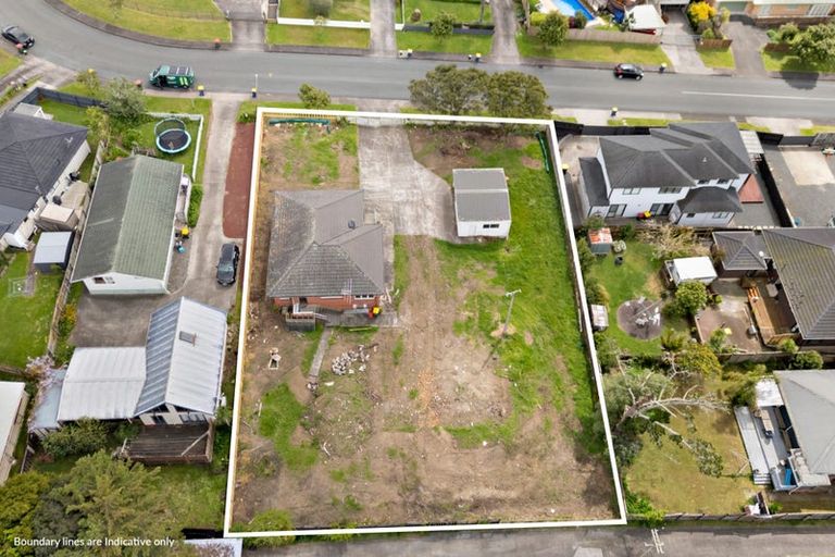 Photo of property in 57 Taioma Crescent, Te Atatu Peninsula, Auckland, 0610