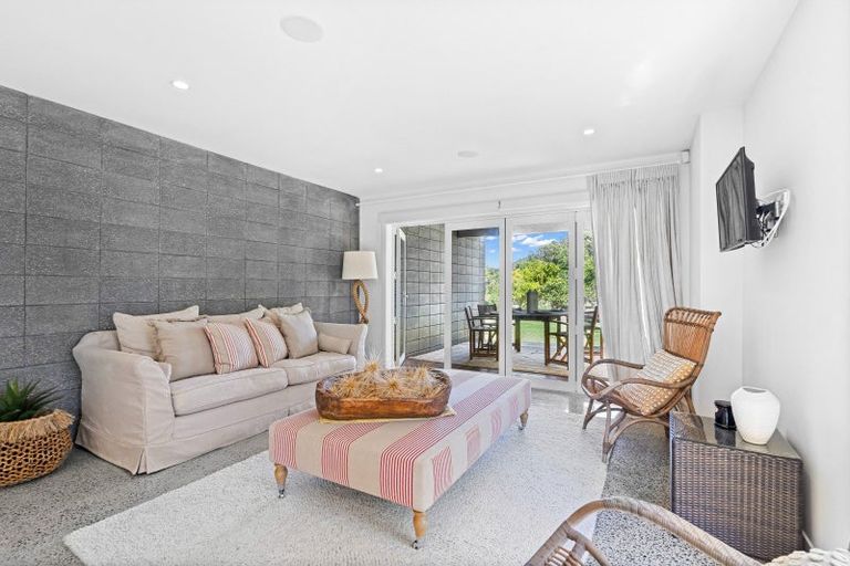 Photo of property in 878 Matapouri Road, Matapouri, Whangarei, 0173