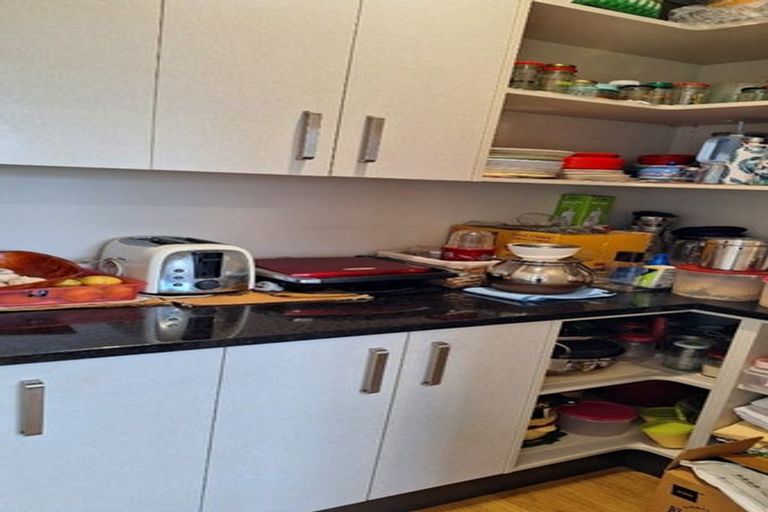 Photo of property in 18 Poulson Grove, Trentham, Upper Hutt, 5018