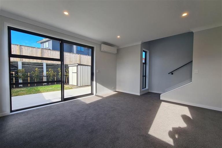 Photo of property in 35b O'meara Street, Swanson, Auckland, 0614