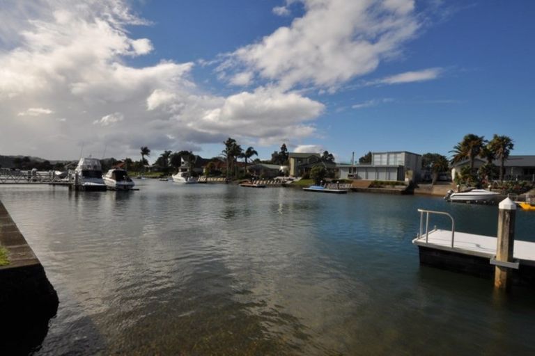 Photo of property in 108 Motu Grande, Pauanui, Hikuai, 3579