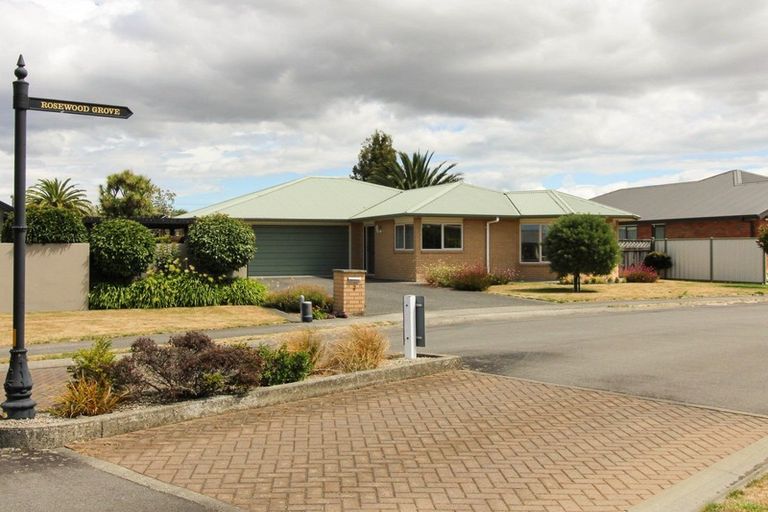 Photo of property in 3 Rosewood Grove, Masterton, 5810