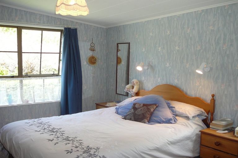 Photo of property in 16 Young Lane, Clyde, Alexandra, 9391