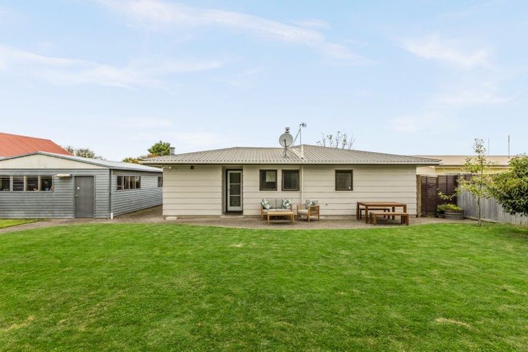 Photo of property in 7 Duckworth Crescent, Greenmeadows, Napier, 4112