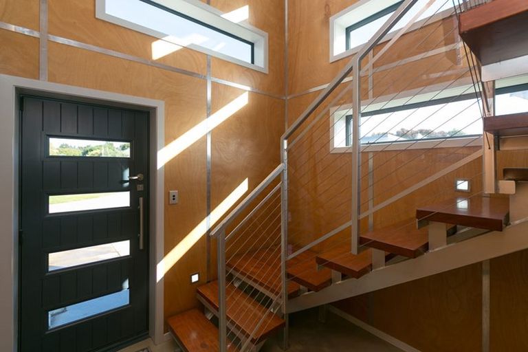 Photo of property in 20 Motukari Place, Onaero, Waitara, 4383