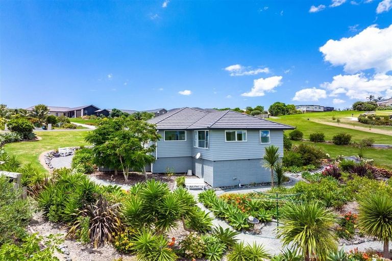 Photo of property in 30 Seascape Crescent, Waipu, 0582