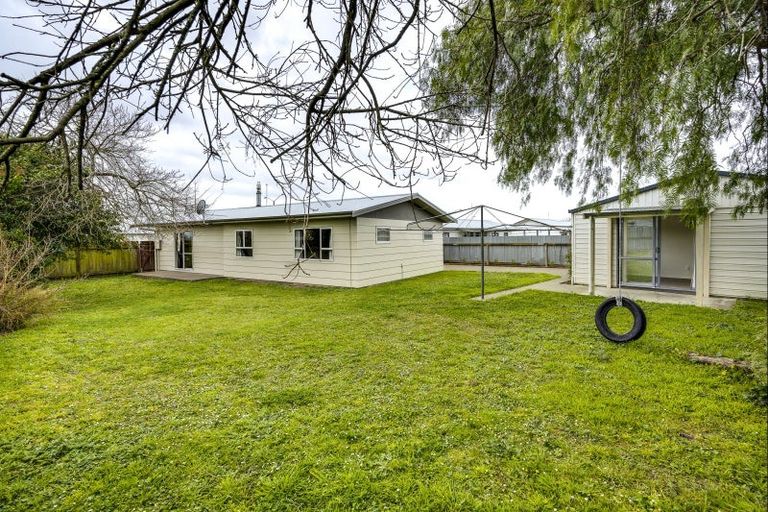 Photo of property in 253 Flaxmere Avenue, Flaxmere, Hastings, 4120