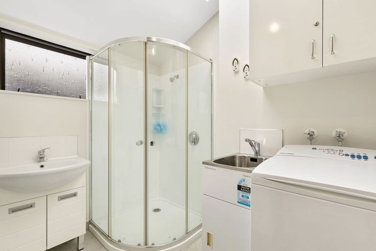 Photo of property in 1992 Queen Charlotte Drive, Momorangi Bay, Picton, 7281