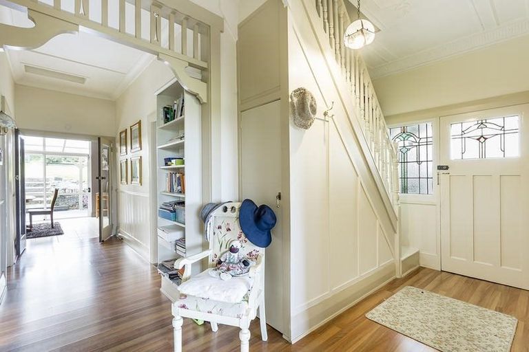 Photo of property in 24 Clifford Street, Dalmore, Dunedin, 9010