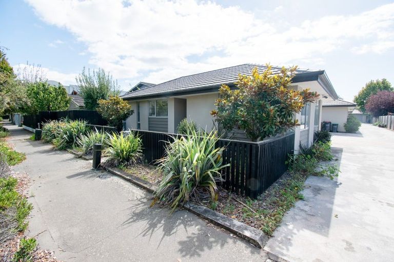 Photo of property in 13 Cross Street, Phillipstown, Christchurch, 8011