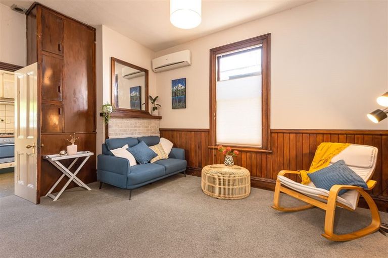 Photo of property in 28 Fairfield Avenue, Addington, Christchurch, 8024