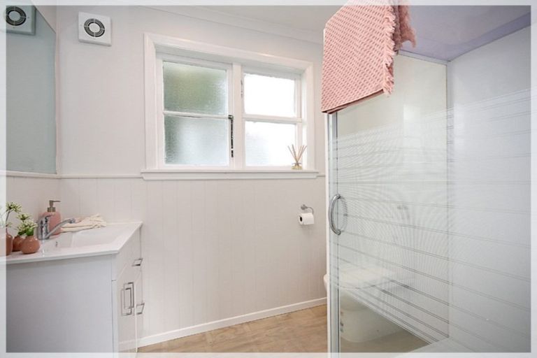 Photo of property in 16 Roosevelt Street, Levin, 5510