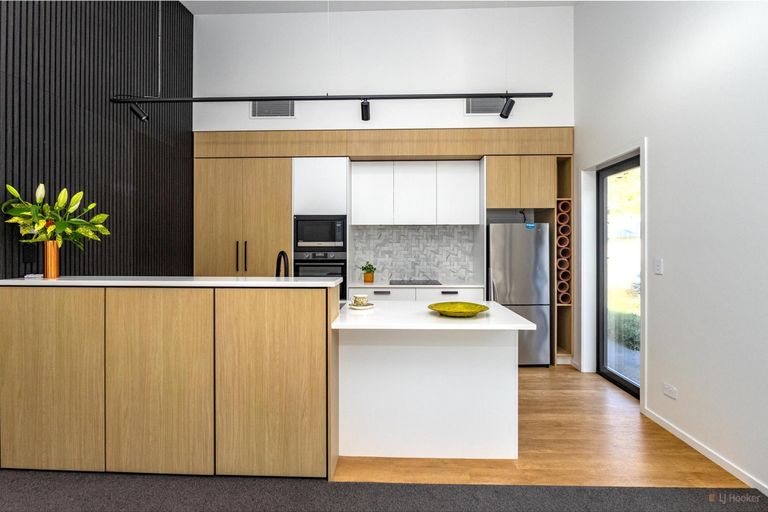 Photo of property in 1 Hislop Street, Geraldine, 7930