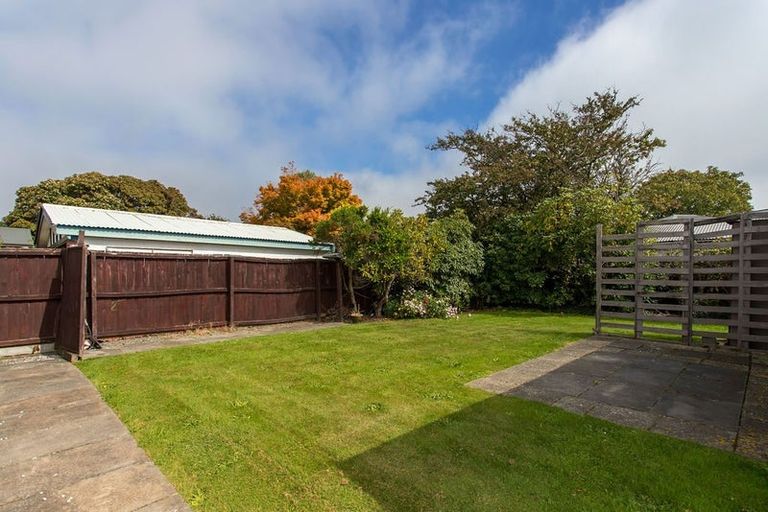 Photo of property in 11 Dunster Street, Burnside, Christchurch, 8053