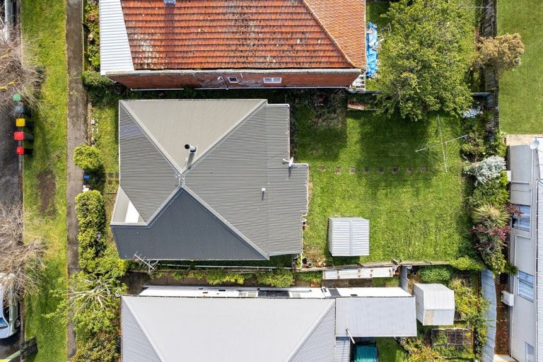 Photo of property in 283 Oxford Street, South Dunedin, Dunedin, 9012