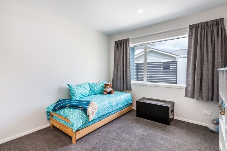 Photo of property in 38 Noumea Drive, Rangatira Park, Taupo, 3330