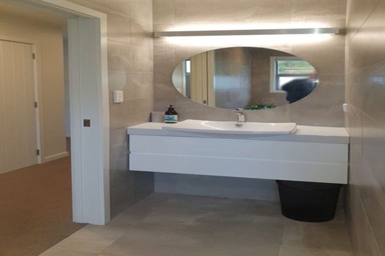 Photo of property in 3 Esk View Road, Eskdale, Napier, 4182