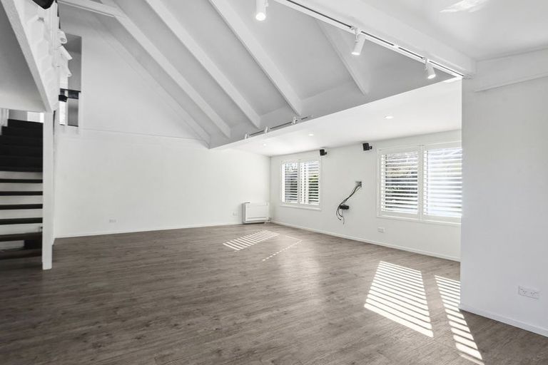 Photo of property in 161 Karewa Parade, Papamoa Beach, Papamoa, 3118