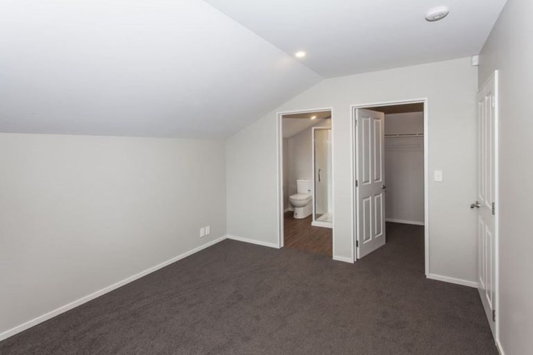 Photo of property in 2/422 Barbadoes Street, Edgeware, Christchurch, 8013