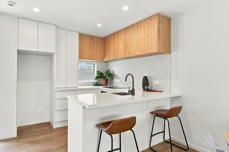Photo of property in 33a Oxley Avenue, St Albans, Christchurch, 8014