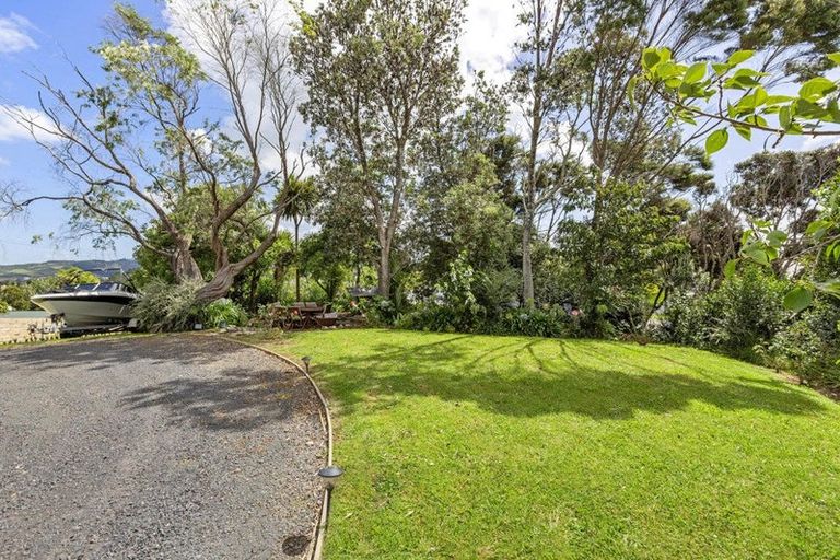 Photo of property in 23 Main Road, Raglan, 3225