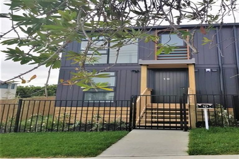 Photo of property in 10 Purchas Road, Hauraki, Auckland, 0622