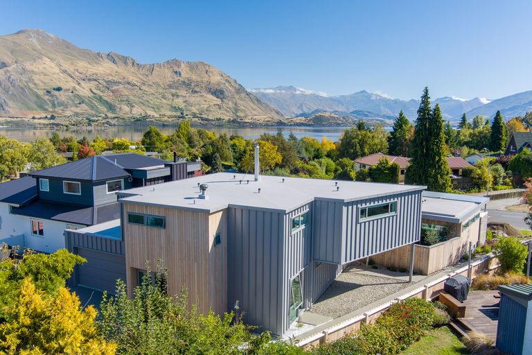Photo of property in 54b Hunter Crescent, Wanaka, 9305