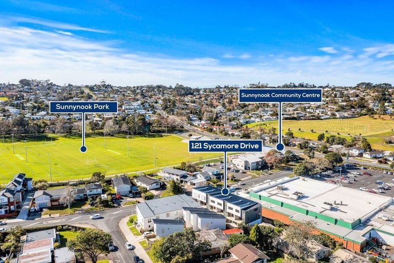 Photo of property in 121b Sycamore Drive, Sunnynook, Auckland, 0620