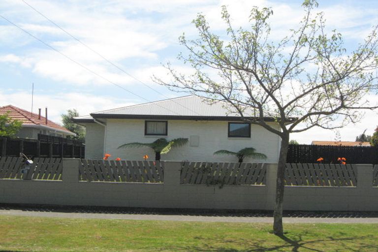 Photo of property in 10 Blakiston Street, Hoon Hay, Christchurch, 8025
