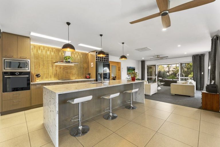 Photo of property in 8 Caldera Close, Pyes Pa, Tauranga, 3112