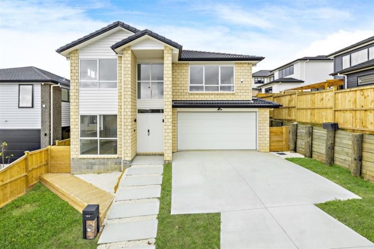Photo of property in 44 Hangahai Road, Flat Bush, Auckland, 2019