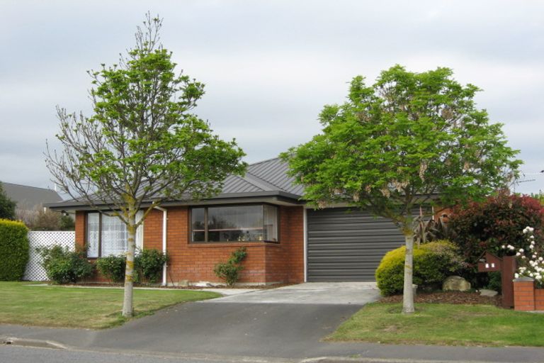 Photo of property in 4a Golding Avenue, Rangiora, 7400