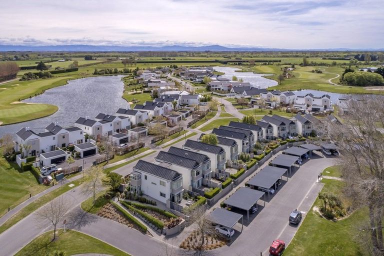 Photo of property in 7/6 Harts Creek Lane, Northwood, Christchurch, 8051