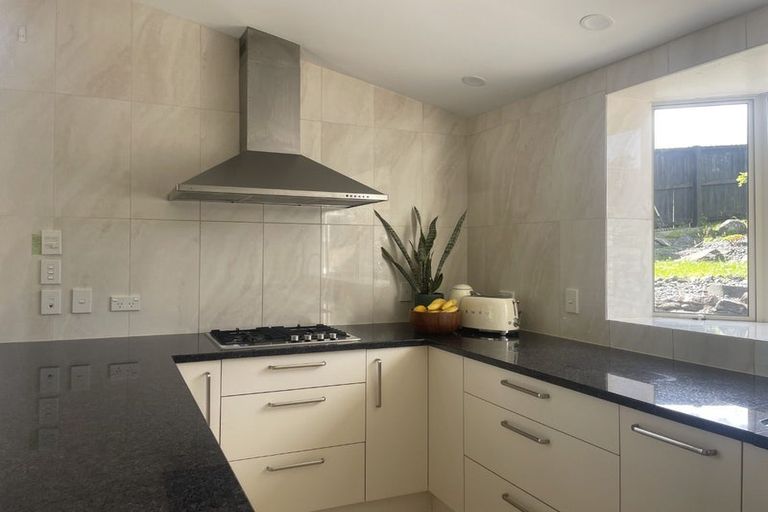 Photo of property in 88 Schnapper Rock Road, Schnapper Rock, Auckland, 0632