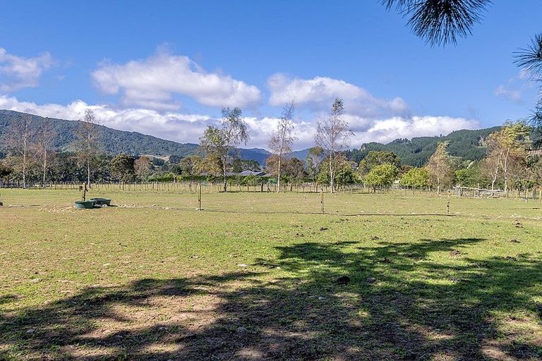 Photo of property in 611 Otaki Gorge Road, Hautere, Otaki, 5582