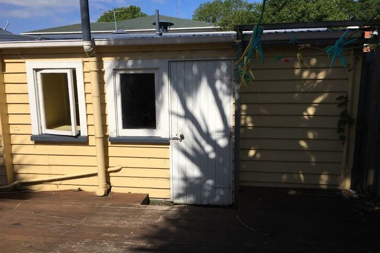 Photo of property in 25 Dundas Street, North Dunedin, Dunedin, 9016