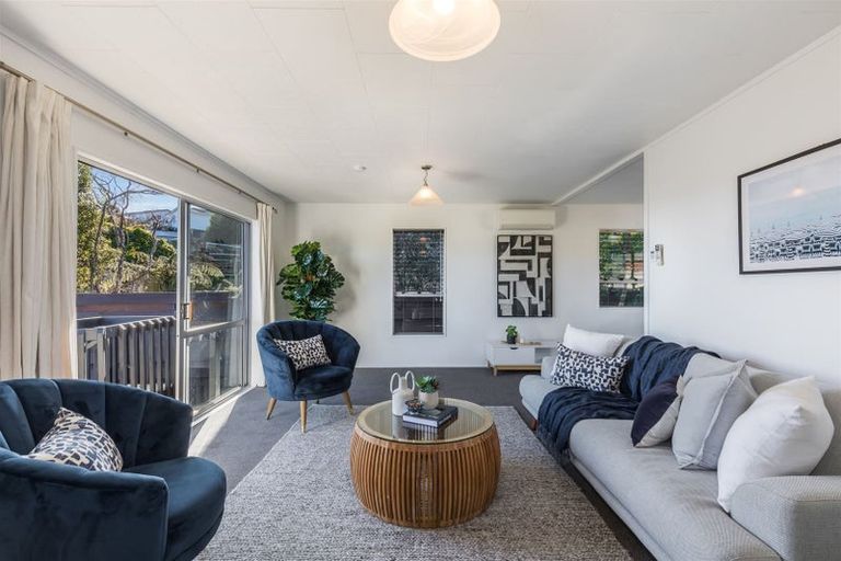 Photo of property in 74 Eskdale Road, Papakowhai, Porirua, 5024