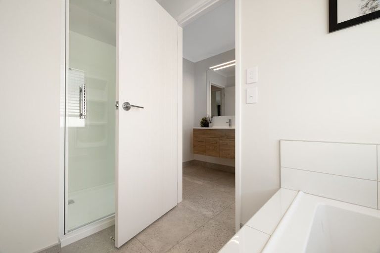 Photo of property in 84 Pakanga Grove, Pyes Pa, Tauranga, 3112