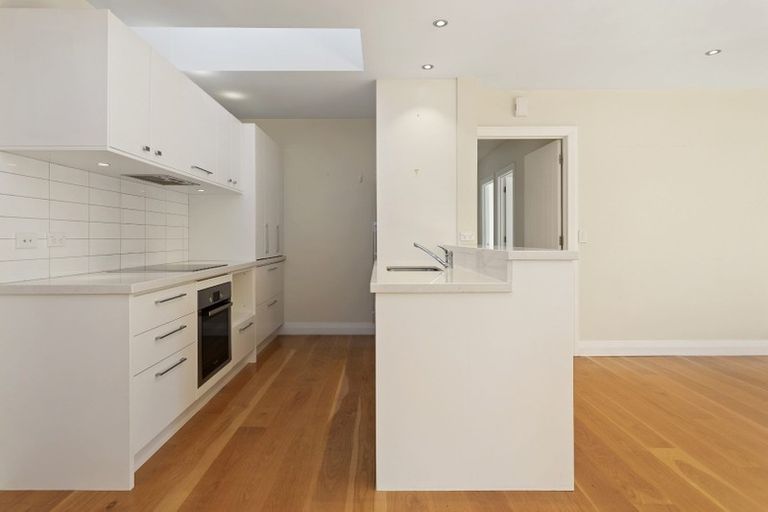 Photo of property in 19 Shrewsbury Street, Merivale, Christchurch, 8014