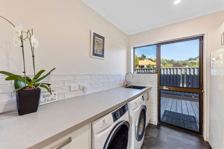 Photo of property in 19 Shandon Street, Roseneath, Port Chalmers, 9023