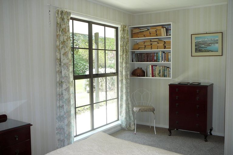 Photo of property in 16 Young Lane, Clyde, Alexandra, 9391