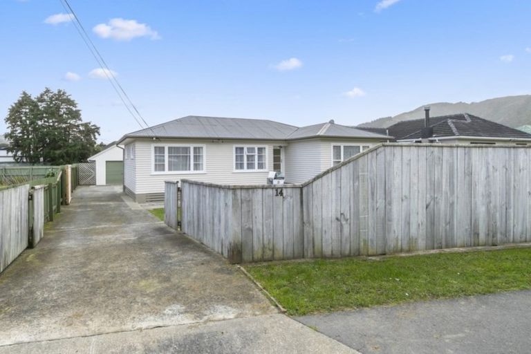 Photo of property in 14 Bythell Street, Wainuiomata, Lower Hutt, 5014