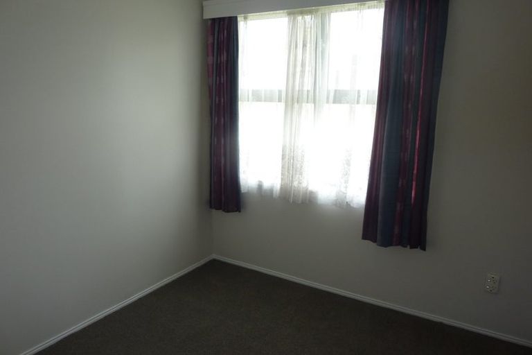 Photo of property in 7 Sutton Crescent, Papatoetoe, Auckland, 2025